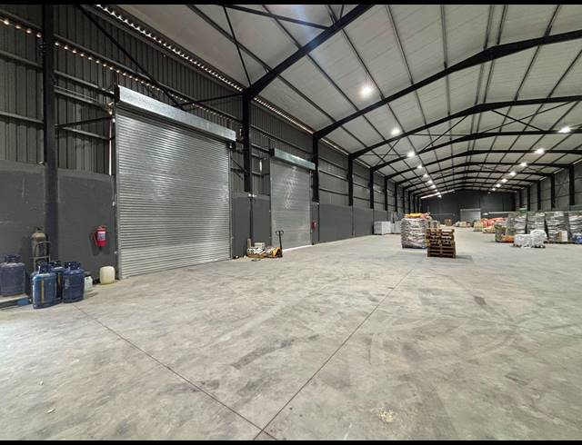 1,620M² WAREHOUSE TO LET IN VERULAM RURAL